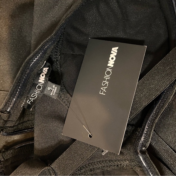 Fashion Nova Halter Bodycon Mini Dress - Size Small (NWT) - Picture 11 of 16